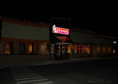 dunkin-donuts-red-and-white-lights-2